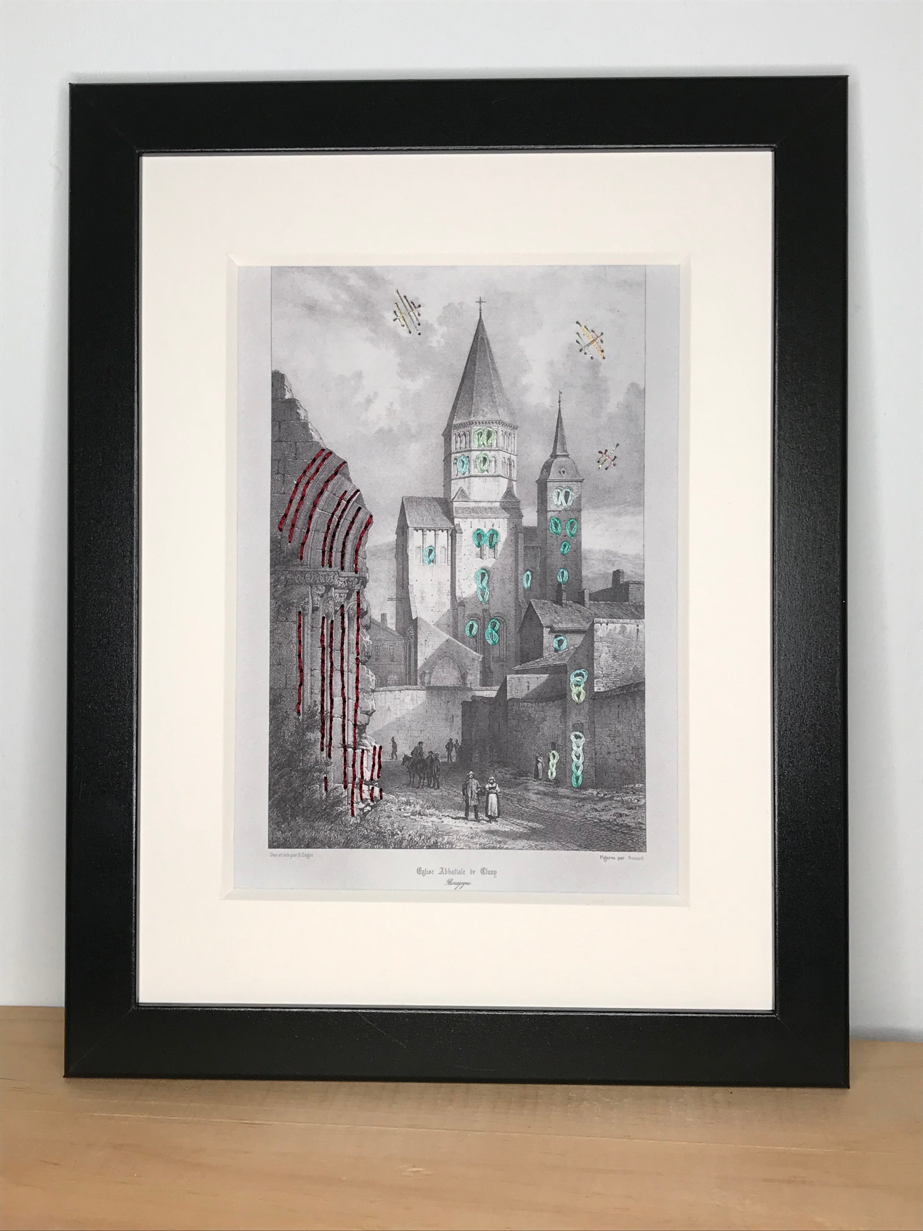 Cluny - Abbaye de Cluny - carte brodée au fil de coton et lurex