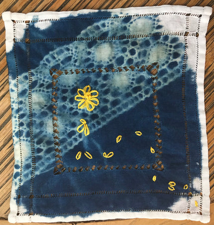 Cyanotype sur petit napperon ancien